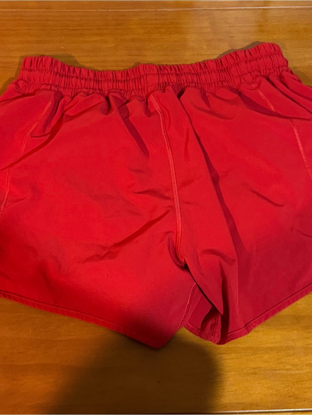 Lululemon Hotty Hot Low Rise lined short 4" - Picture 3 of 8